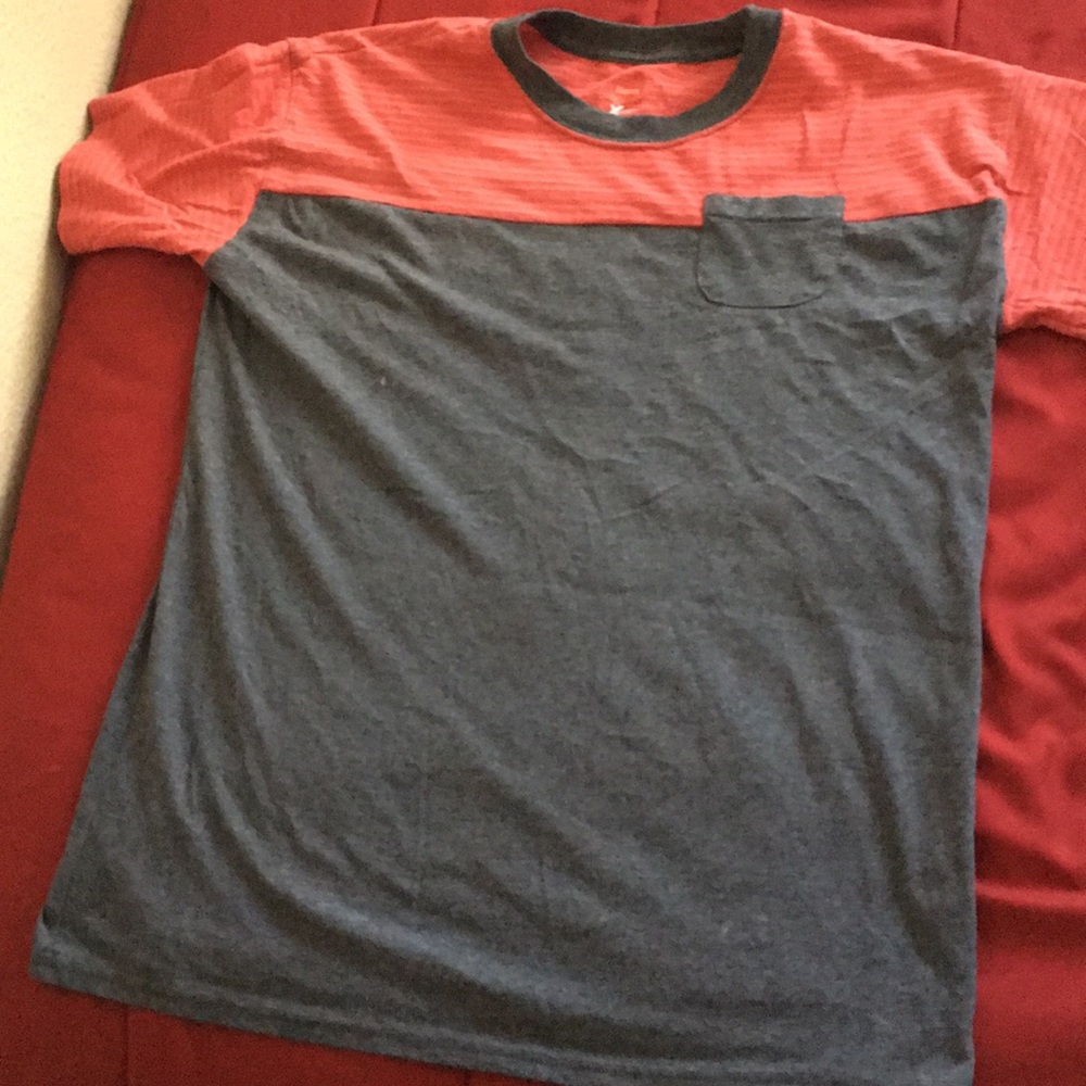 Hanes grey and red short sleeve shirt